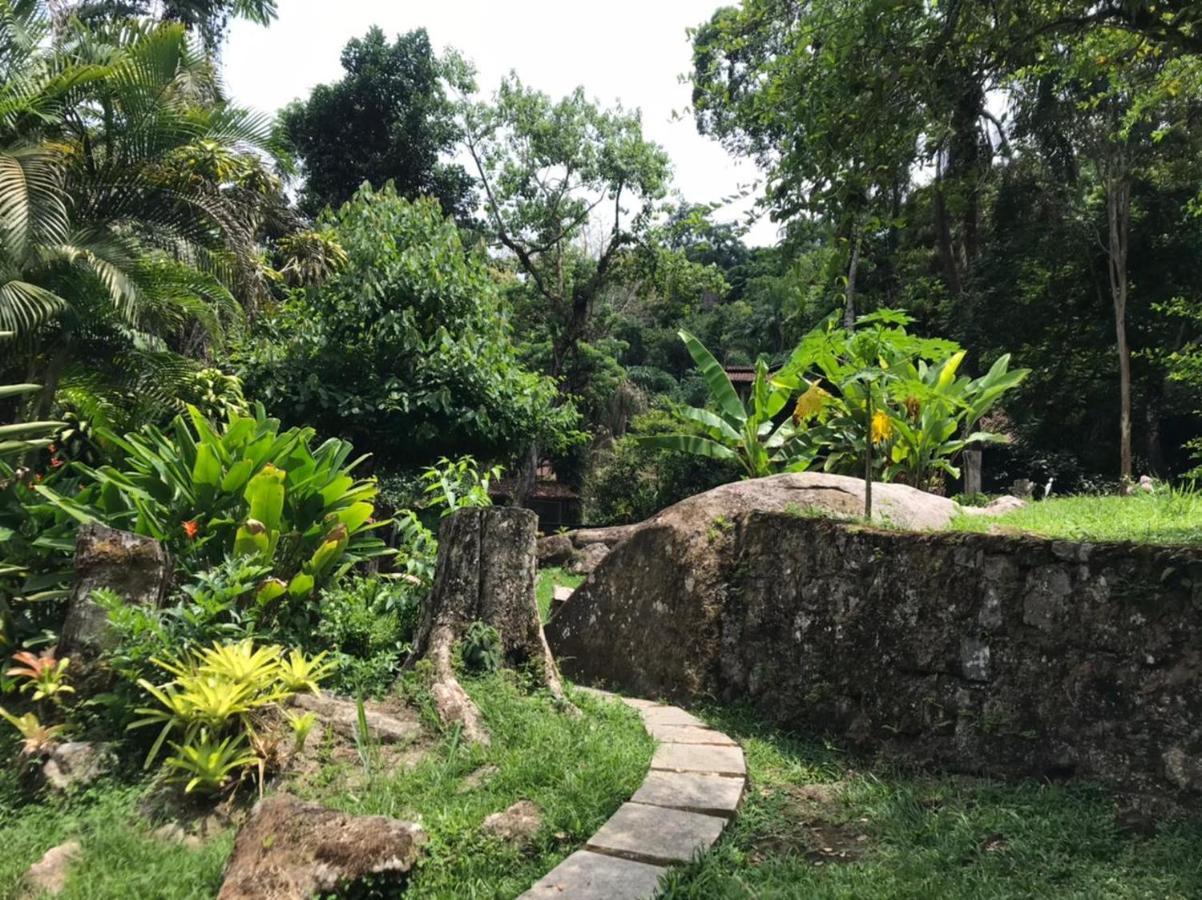 Casa Da Mata Com Piscina Natural Em