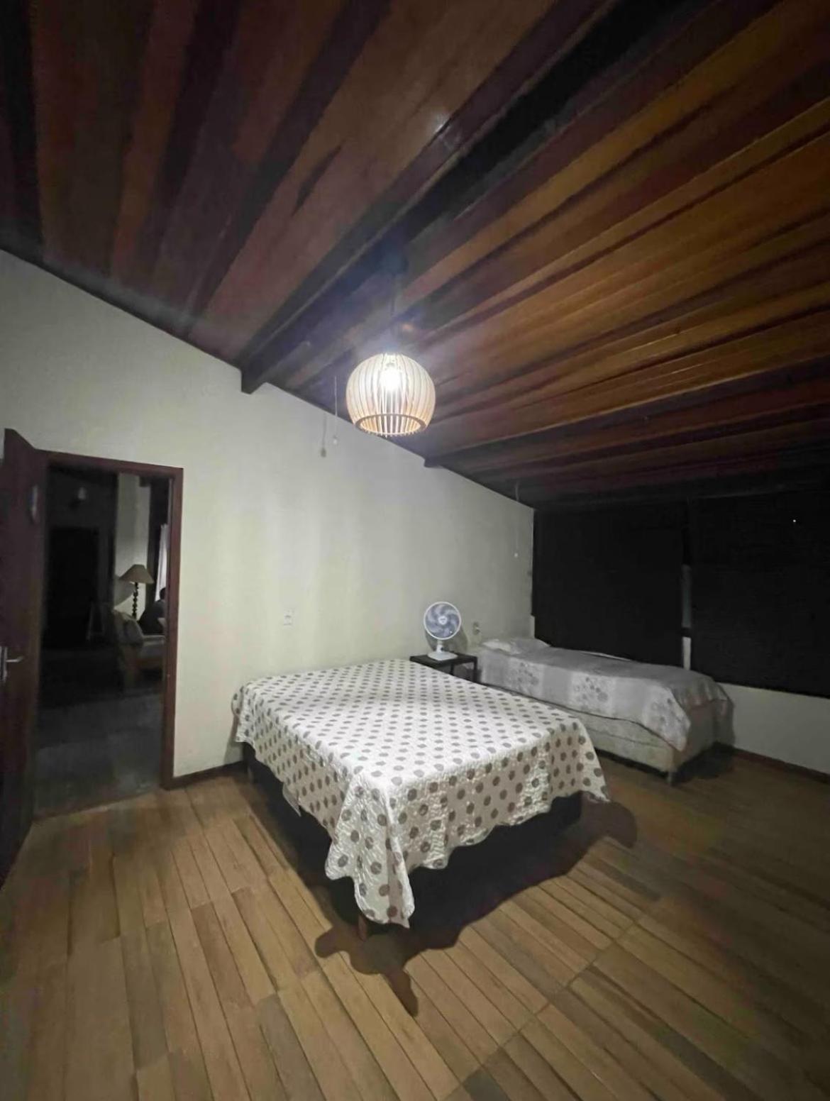 Casa Da Mata Com Piscina Natural Em Сasa de vacaciones